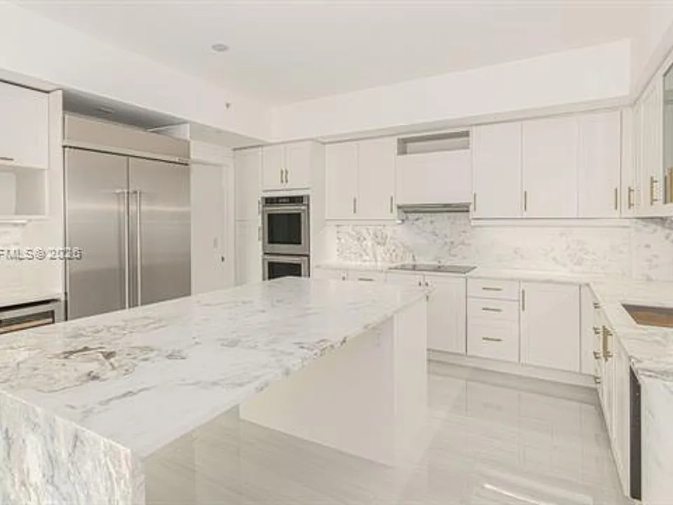 333 Las Olas Way #CU-1204