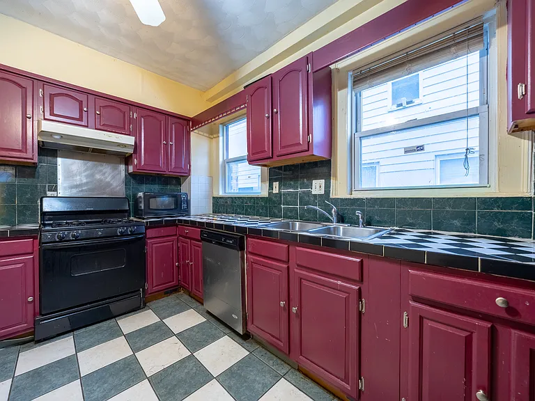 31 Seattle St #1 — Photo 14