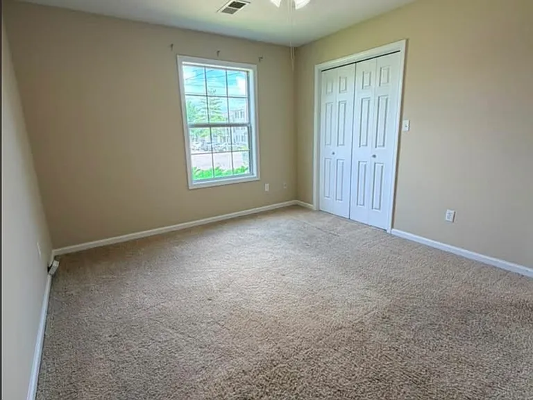 495 Sivley Rd — Photo 14