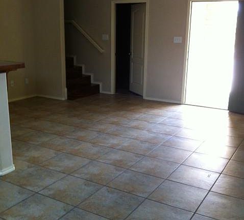 3rd image of 410 Arroyo Vista Ct Unit 2
