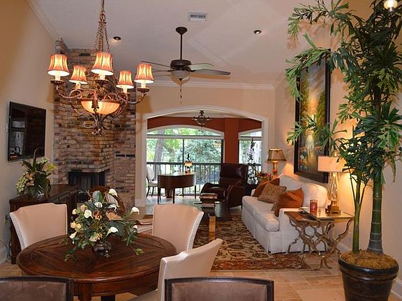 5th image of 1055 Kensington Park Dr Unit 807