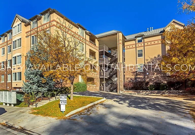 843 E 620 N #L2-3 — Photo 18