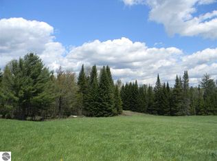 N A E Scribner Rd, Rose City, MI 48654