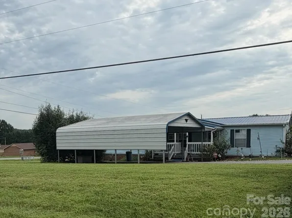 2252 Startown Rd, Lincolnton, NC 28092