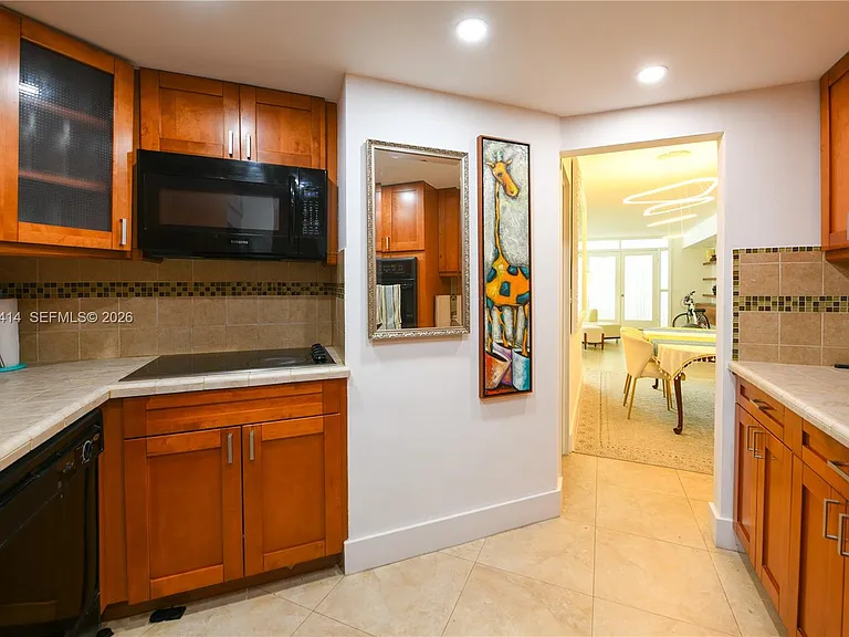 801 Brickell Bay Dr #1462 — Photo 5