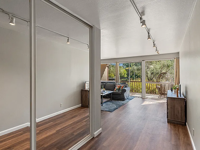 954 Lea Dr #1 — Photo 15
