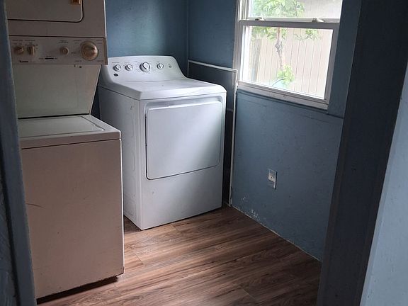 5th image of 817 W Owings St #1