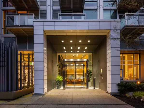 2911 2nd Ave, Seattle, WA