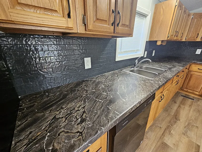 400 Center Ave S #88 — Photo 7