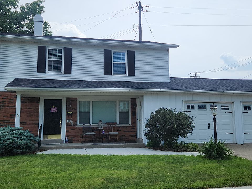 1st image of 201 Applewood Dr