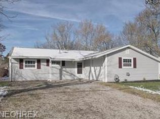 10353 Wentworth St, Streetsboro, OH 44241