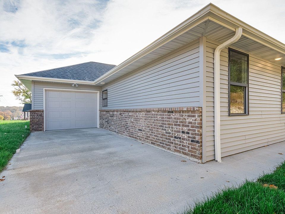 108 Nash Ct, Jefferson City, MO 65101 Zillow