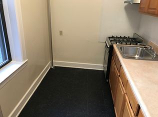 45-18 40th St #2E, Sunnyside, NY 11104