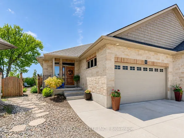 10 Ridgewood Ct, Woodstock, ON N4T 0E5