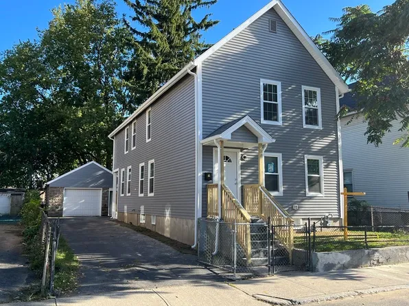 45 Loring St, Springfield, MA 01105