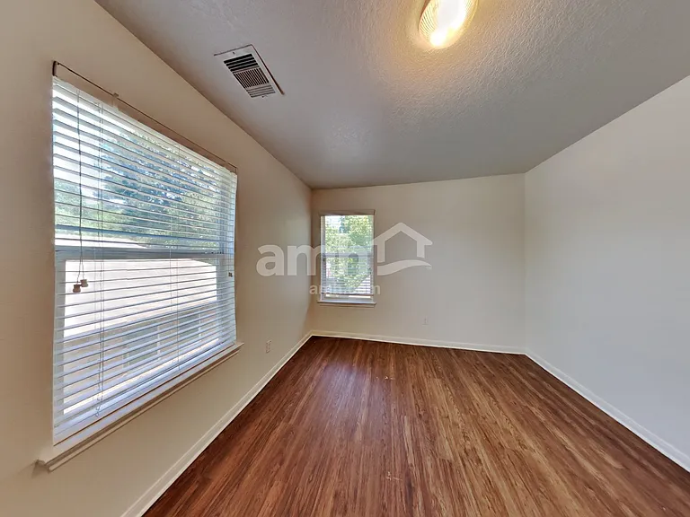 5702 Rocky Trail Dr — Photo 15