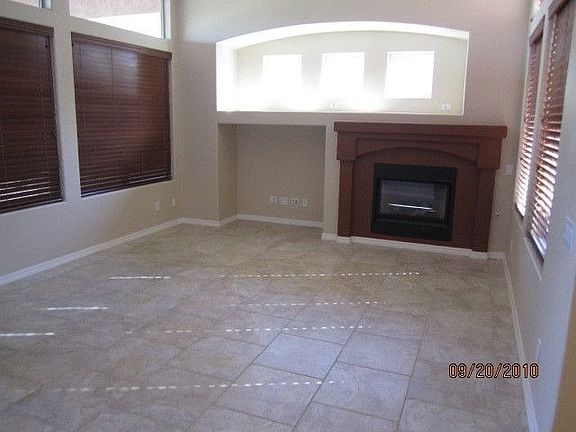 4th image of 28033 N 130th Dr