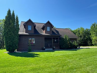 40101 River Oaks Dr, Roseau, MN, 56751