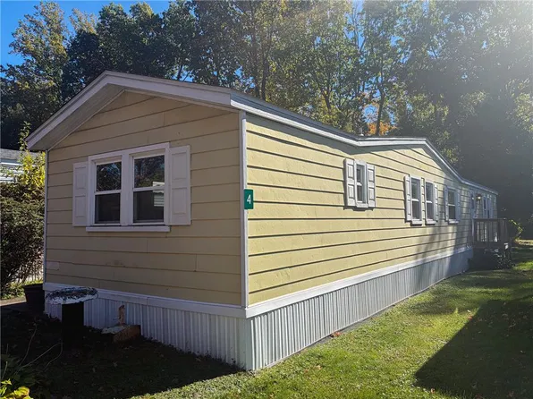 8220 Airport Rd Trailer 4, Northampton, PA 18067