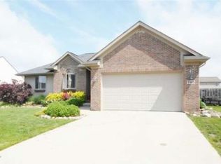 745 Blue Bird Ln, Milan, MI 48160