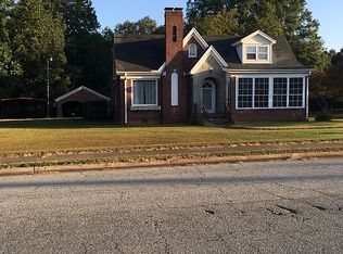 905 E Georgia Rd, Simpsonville, SC 29681