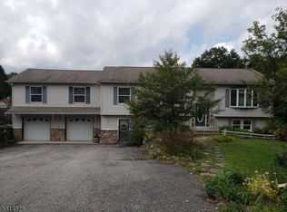 381 Route 515, Vernon, NJ 07462