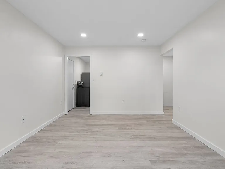 5 Foote Rd #2 — Photo 4