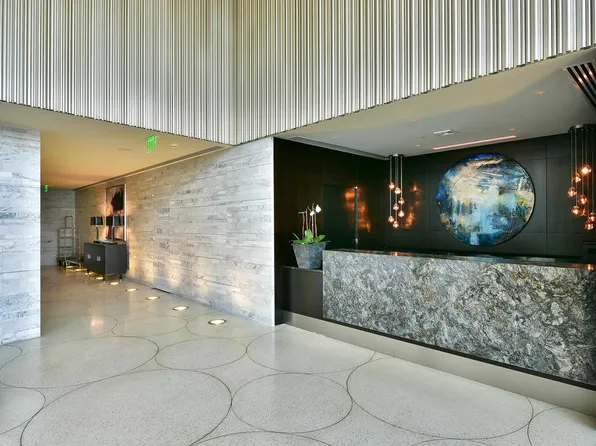 1000 Avenue At Port Imperial image 18 of 32