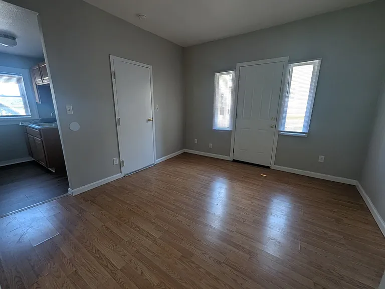 1495 State St #1R — Photo 1