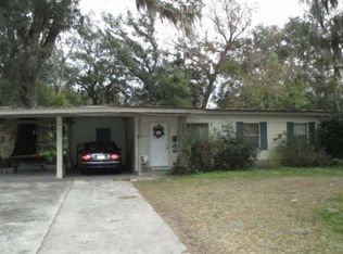 10547 Rutgers Rd, Jacksonville, FL 32218