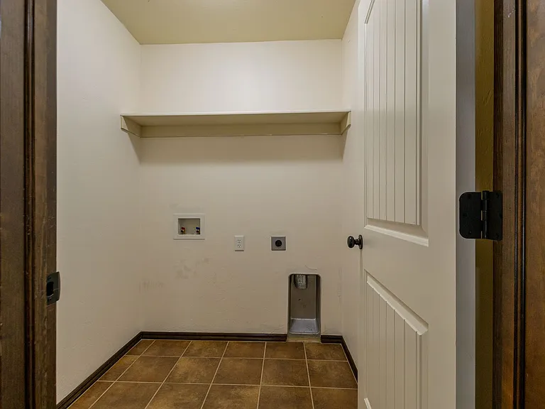 2405 SW 138th St — Photo 23
