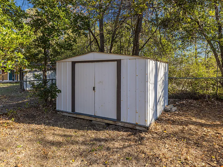 125 Magnolia Dr — Photo 41