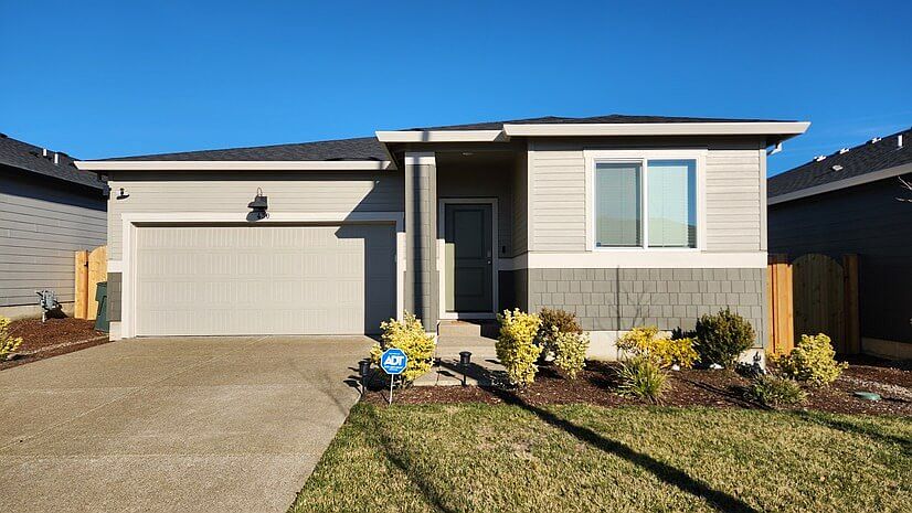 Modern Salem Furnished Rental