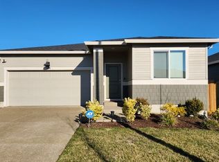 430 Greencrest St NE, Salem, OR