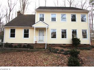 1106 Spirea Rd, North Chesterfield, VA 23236