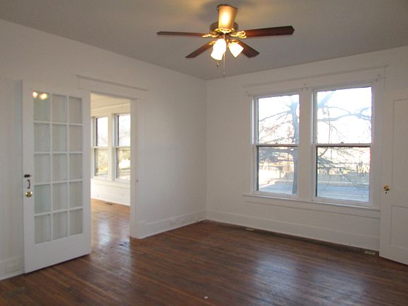 5th image of 3100 Vanderbilt Pl #1