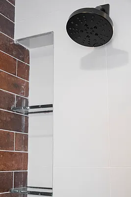 Rented by The KCI Group | media 126