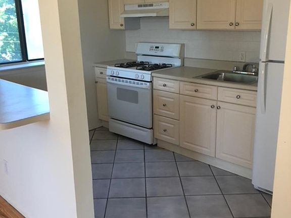 2nd image of 21104 23rd Ave #3