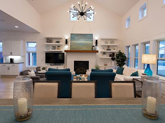 4th image of 912 Hawthorn Ln