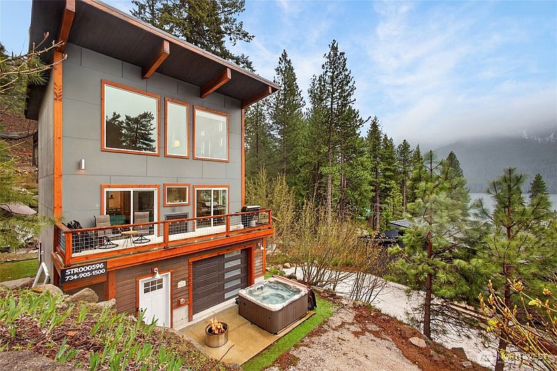 2nd image of 23119 Lake Wenatchee Hwy