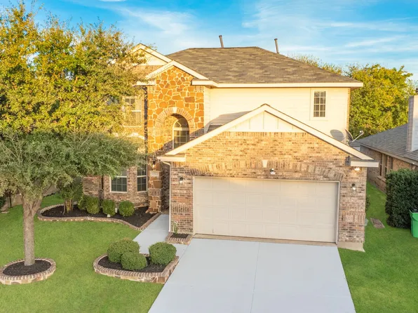 1013 Roadrunner Dr, Little Elm, TX 75068