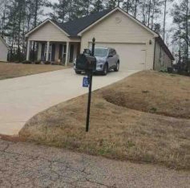 2nd image of 426 Heath Dr
