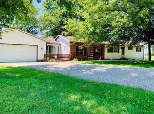 8239 Hayesville Rd, Kingston, OH 45644