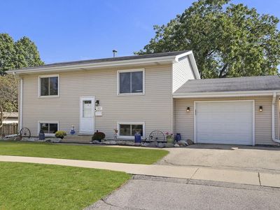 217 North Lincoln STREET, Elkhorn, WI, 53121