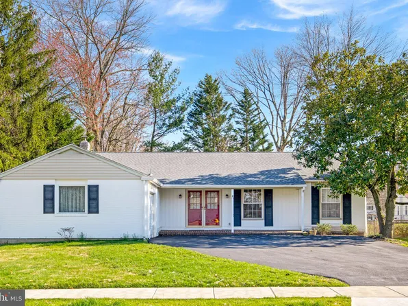 3402 N Rockfield Dr, Wilmington, DE 19810