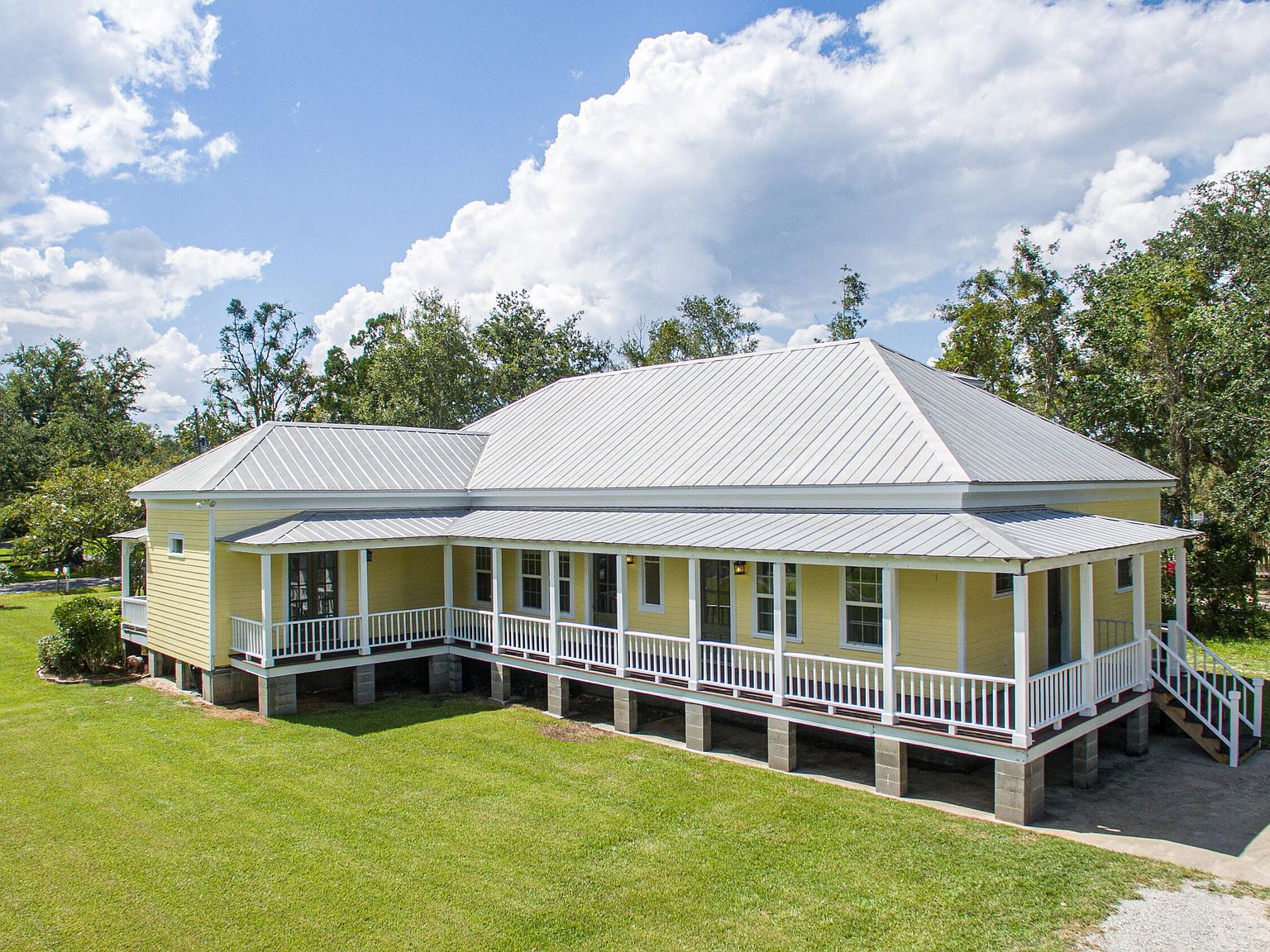 5112 Menge Ave, Pass Christian, MS 39571 Zillow