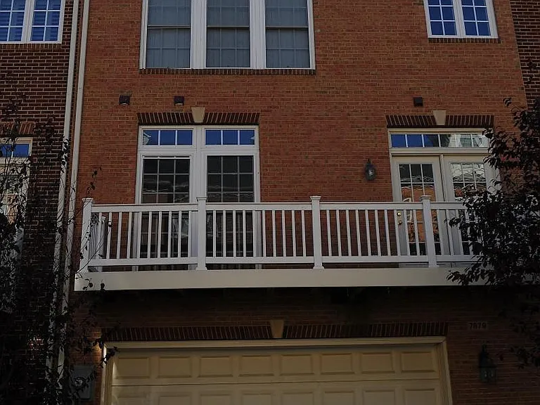 Exterior Garage