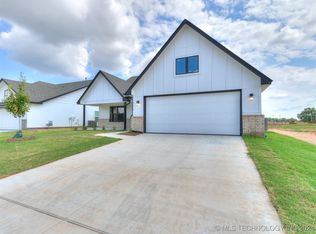 7226 E 132nd St S, Bixby, OK 74008