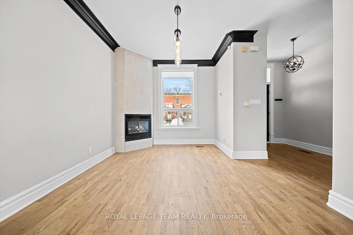 3 bed, $3,200 — Photo 3