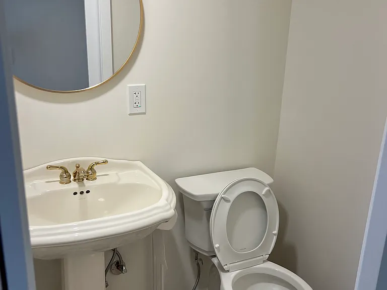 128 Chambersburg St #2 — Photo 10